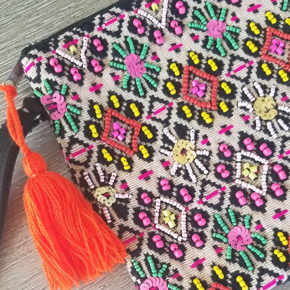Colorful America & Beyond Zippered Beaded Clutch